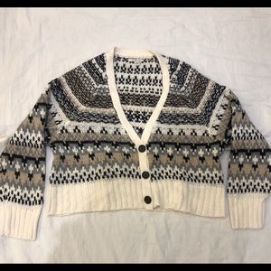 AMERICAN EAGLE CROPPED SWEATER